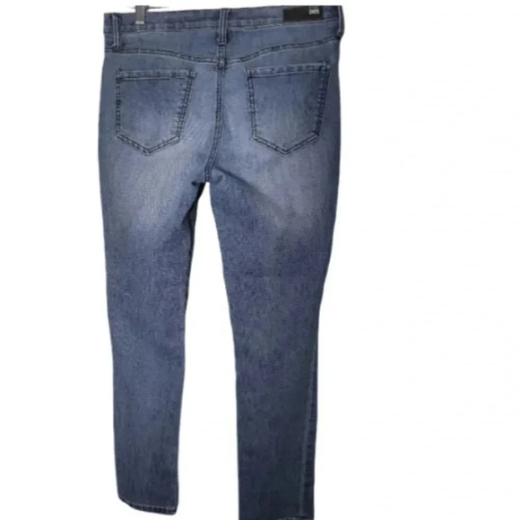 DKNY Bleeker boyfriend Womans Jeans Size 6‎ - Picture 2 of 12